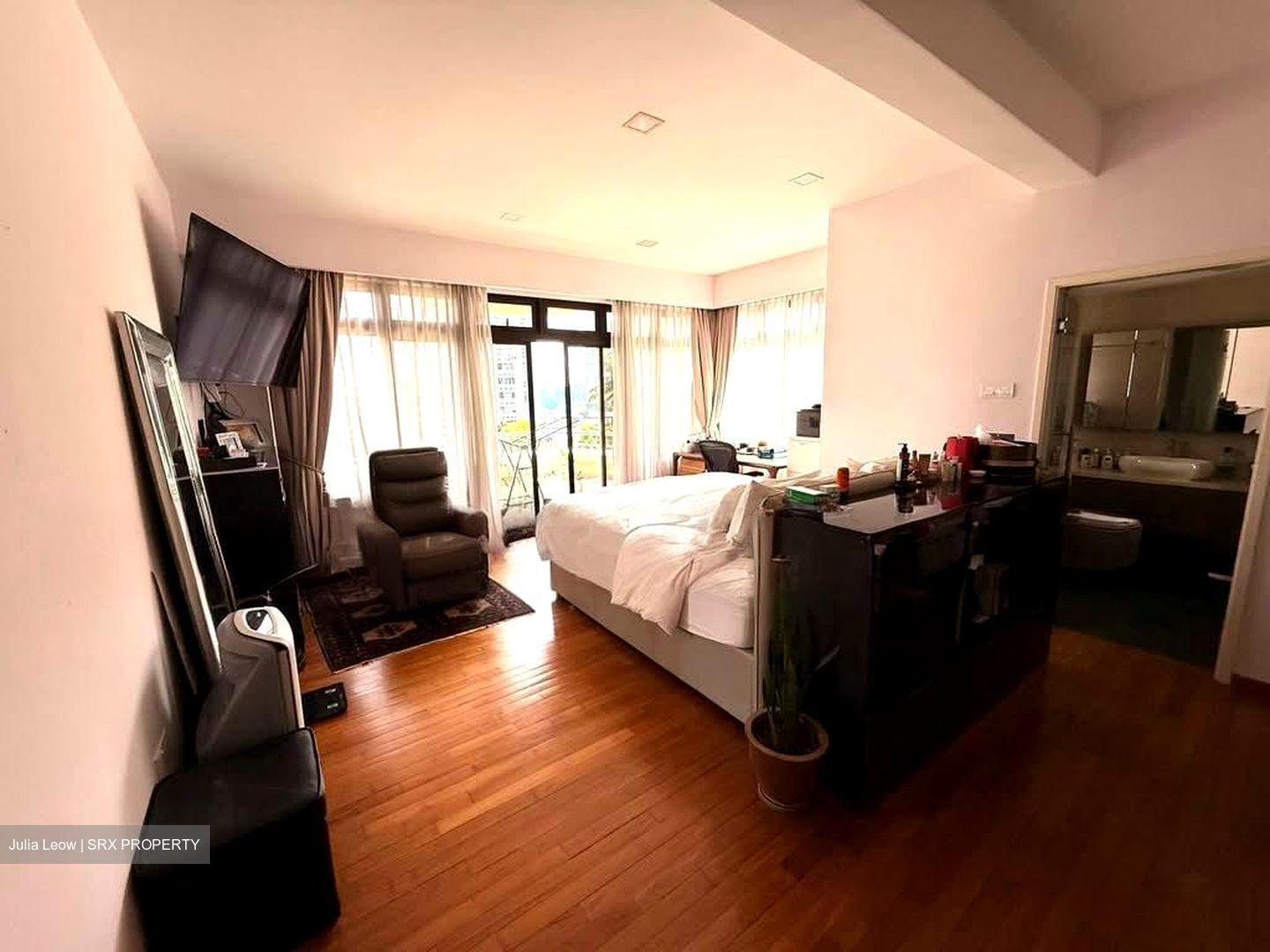 The Balmoral (D10), Condominium #568921821